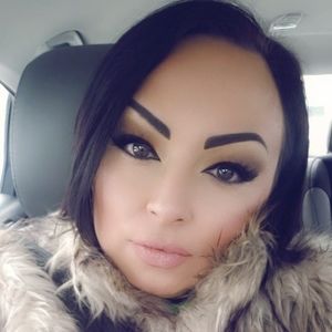 Meet your Posher, Tyna